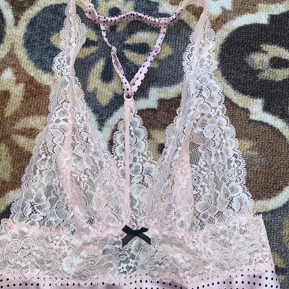 Victoria’s Secret Lace Polka Dot Babydoll - Picture 4 of 16